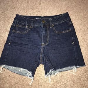 American eagle mid rise short dark wash
